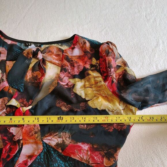 Venus Y2K Babydoll Top Sz 8 Split Bell Sleeve Floral Whimsigoth Fairygrunge - Picture 6 of 10